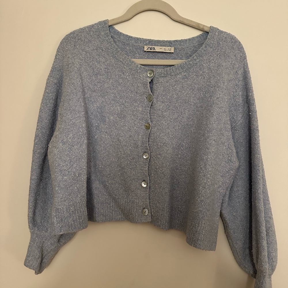 Zara Women's Cropped Light Blue Sweater